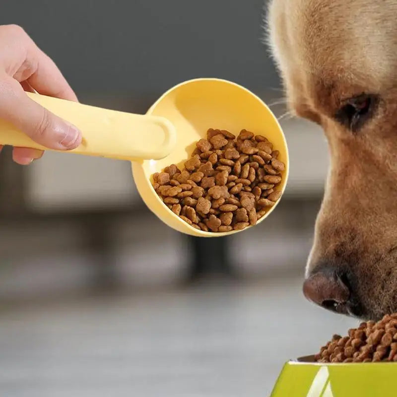 Cat Food Scoop Pet Food Cup with Bag Clip Pet Food Feeding Cup for Cat Dog Food Dog Cat Food Feeding Spoon Pet Treat Scoop